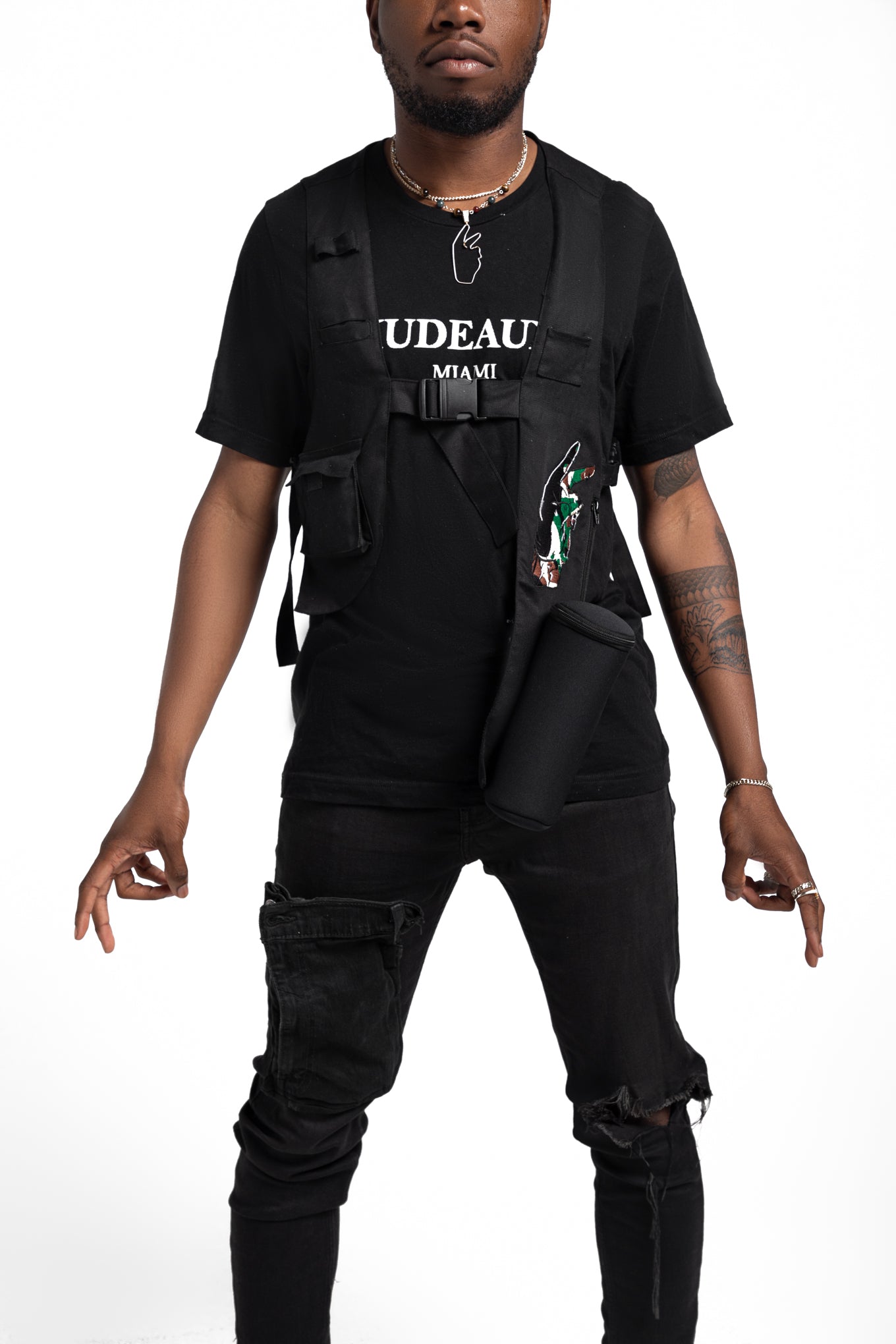 KDXS VEST